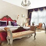 Hotel The Stamp 4*