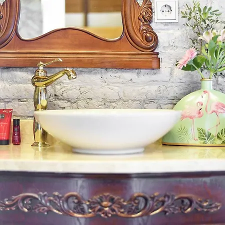 The Stamp 's-Hertogenbosch (Den Bosch)