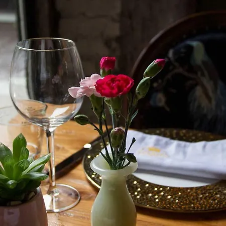 The Stamp 4* 스헤르토헨보스