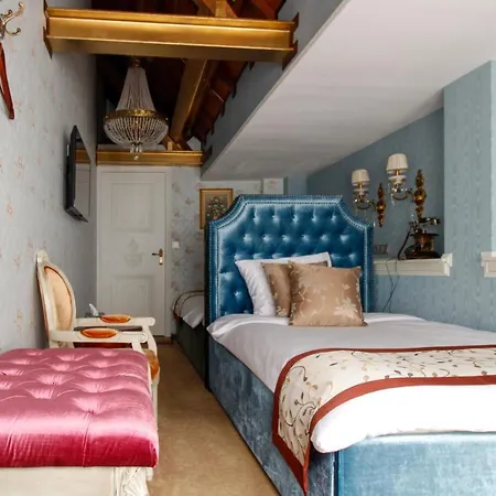 The Stamp Hotel