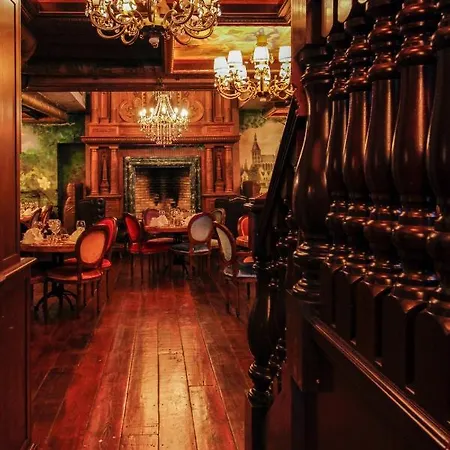 The Stamp Hotel 4*