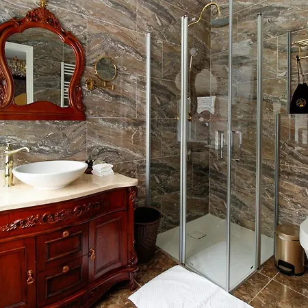 מלון The Stamp דן בוש