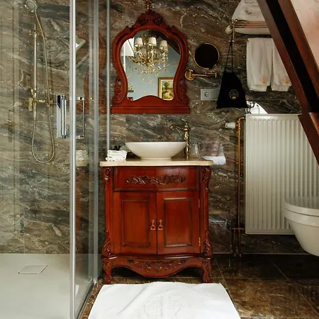 מלון The Stamp דן בוש